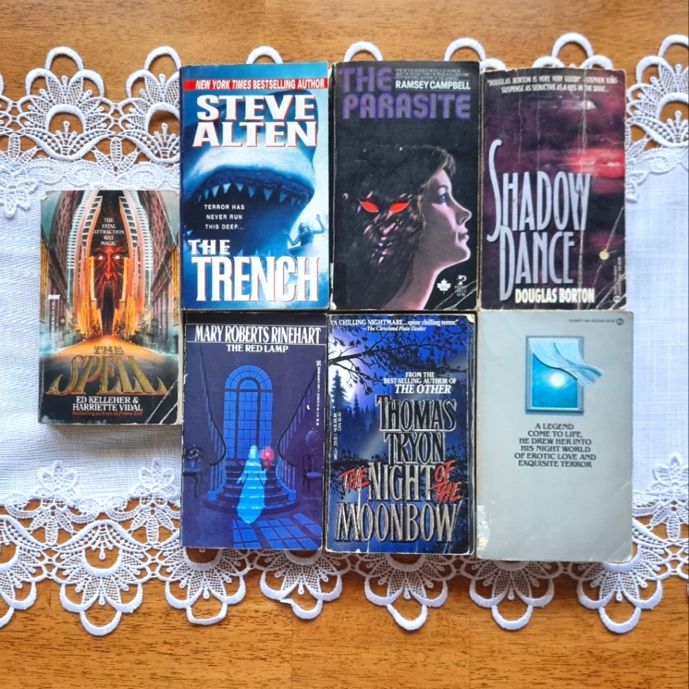 Vintage Horror Paperback Book Collection Of 7 ~ 80s & 90s